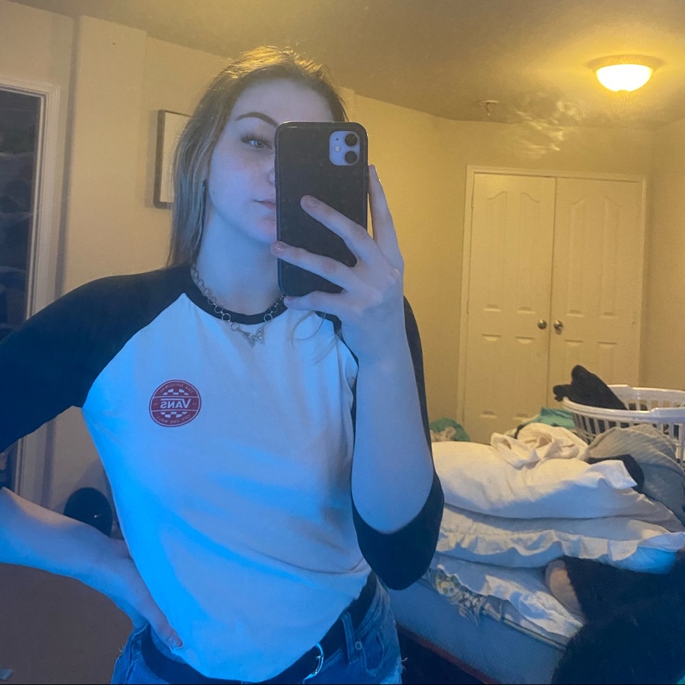 3/4 sleeve vans t-shirt